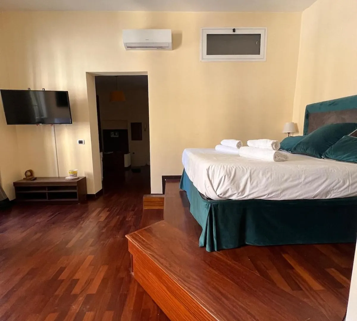 Vacation Home In Borgo Pio-Near San Pietro Rom Lejlighed